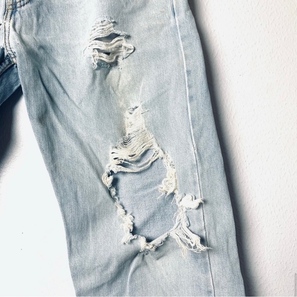 True Vintage well worn very grungy distressed light washed regular fit 34x32 90s - Picture 5 of 8